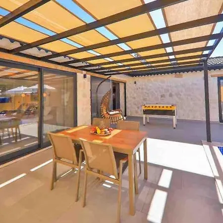 Kalisto Villa